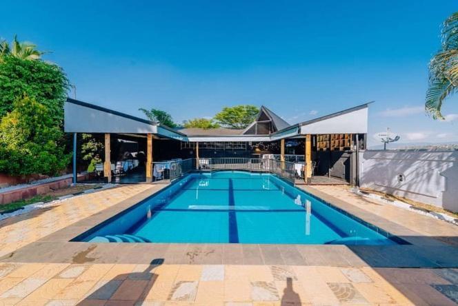 Stella Residence And Cuisine Kigali Exterior photo